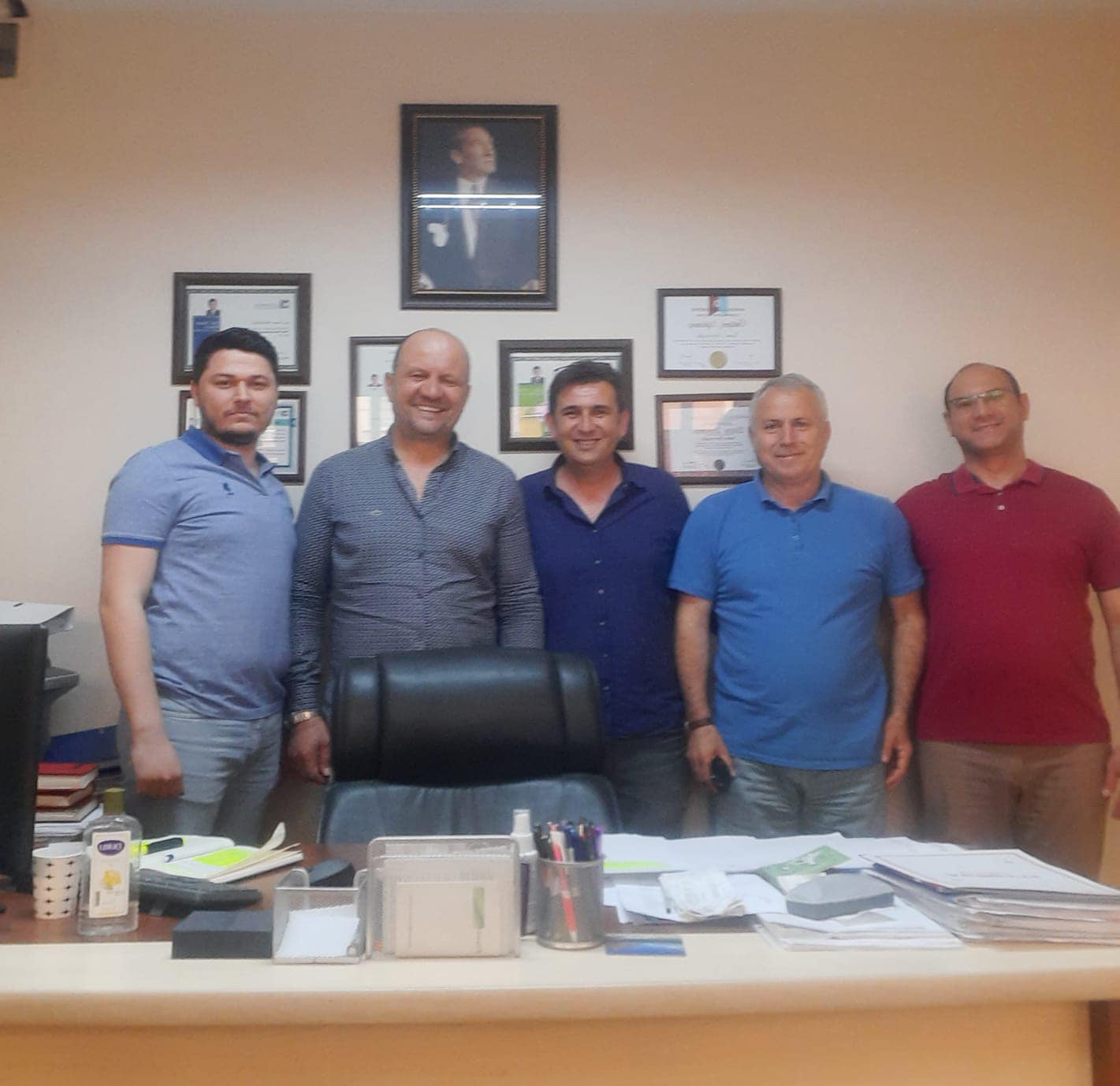Camiamız değerlerinden SMMM Taner Dervişoğlu ve ekibini ofisinde ziyaretimiz.